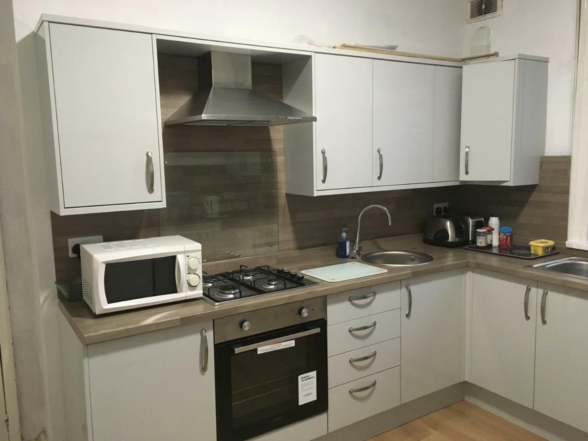Canberra Guest House เวลลิงเบรอ ภายนอก รูปภาพ